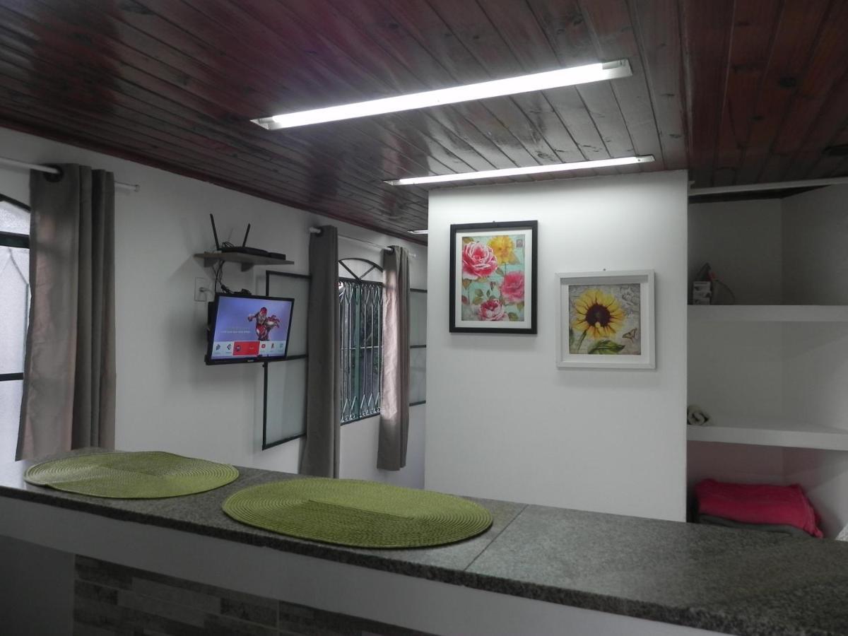 Aconchego Weber Com Garagem Villa เปโตรโปลิส ภายนอก รูปภาพ
